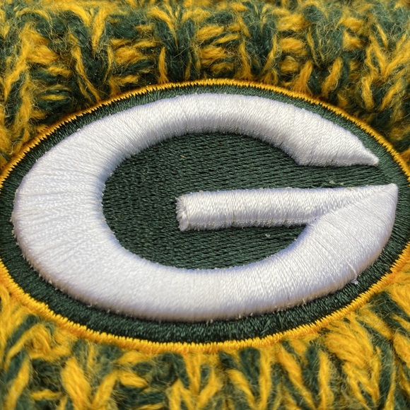 Green Bay Packers winter hat ‘47 ladies - Picture 6 of 6